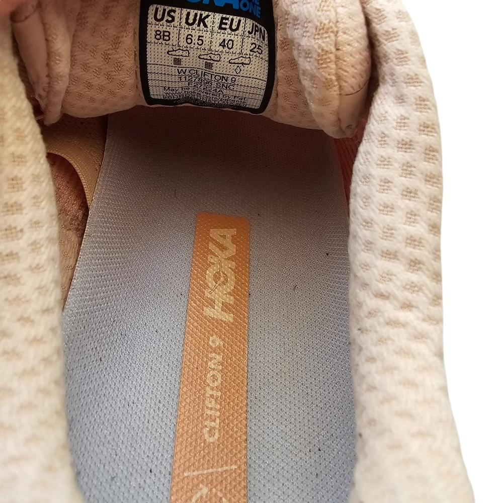 Hoka Clifton 9 Size 8 Women Run Walk Sneaker Pink Sandstone Cream - Picture 8 of 9